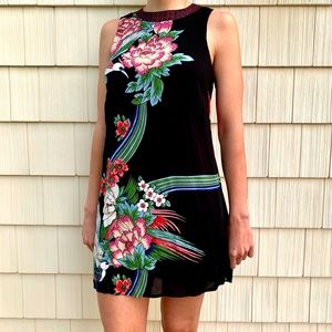 URBAN OUTFITTERS BLACK FLORAL DRESS!